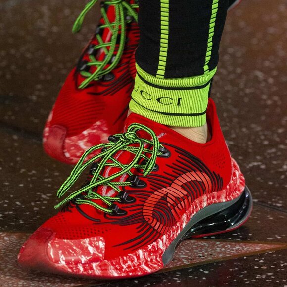 SOLD! NEW GUCCI Run GG Logo Red/Black Men’s Low Top Sneakers Size G 10 US 10.5 - Picture 3 of 12